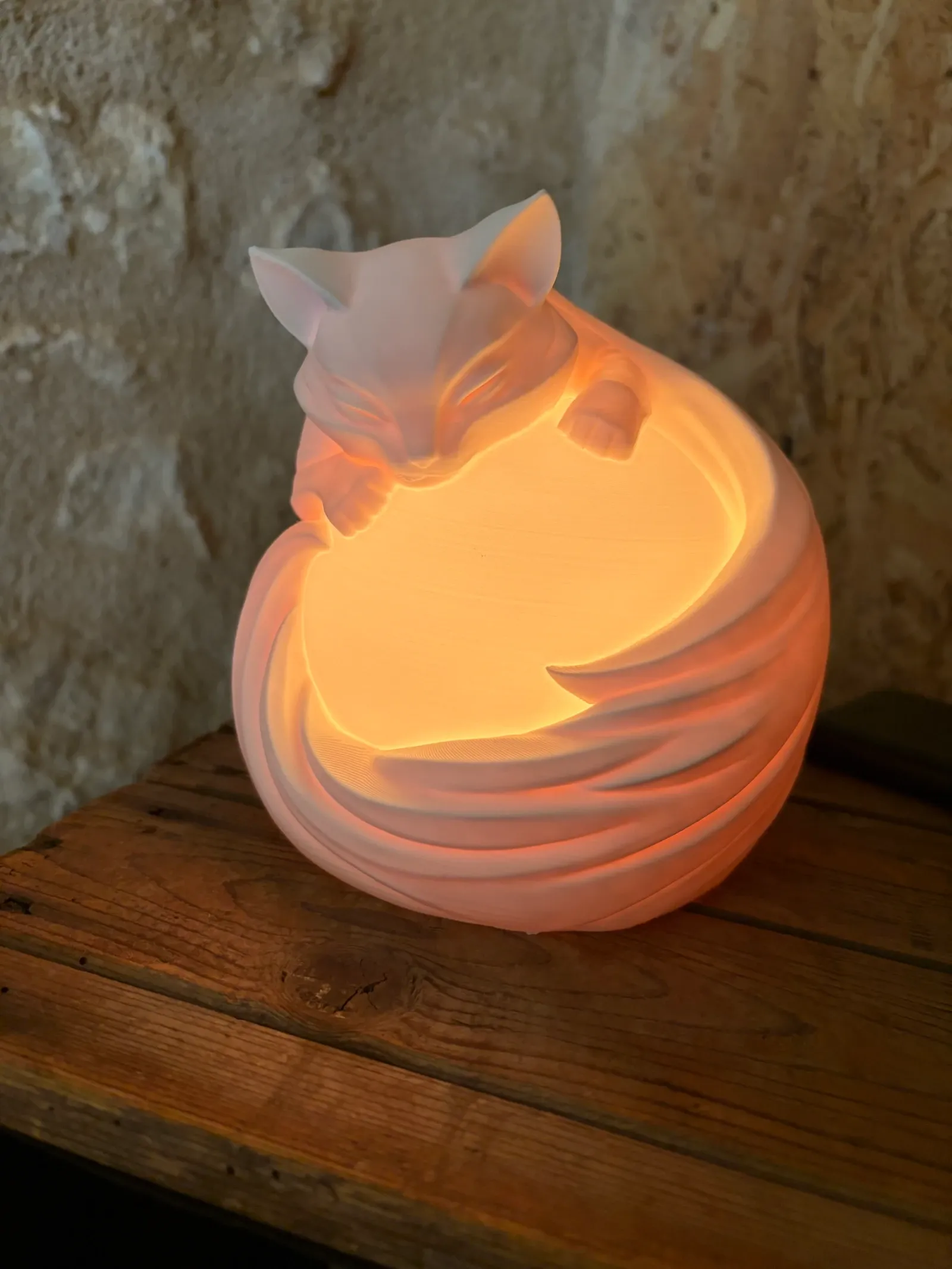 Lampe Chat endormi – Veilleuse sphère imprimée en 3D